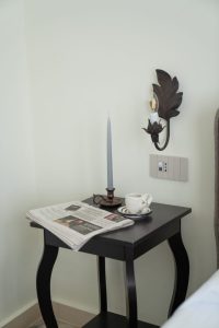 B&B nel Salento Dimora La Fuga_10, Tavolino porta riviste