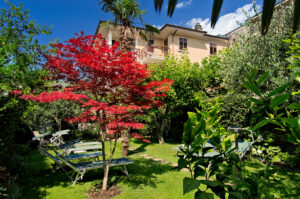giardino 4 booking